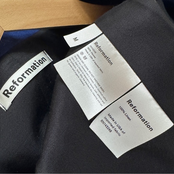 Reformation M Blue Maxwell 100% Linen
Blazer Dress Tuxedo Double Breast Jacket - Picture 6 of 9